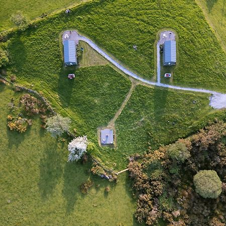 Oaklane Glamping Cabins ケンメア エクステリア 写真