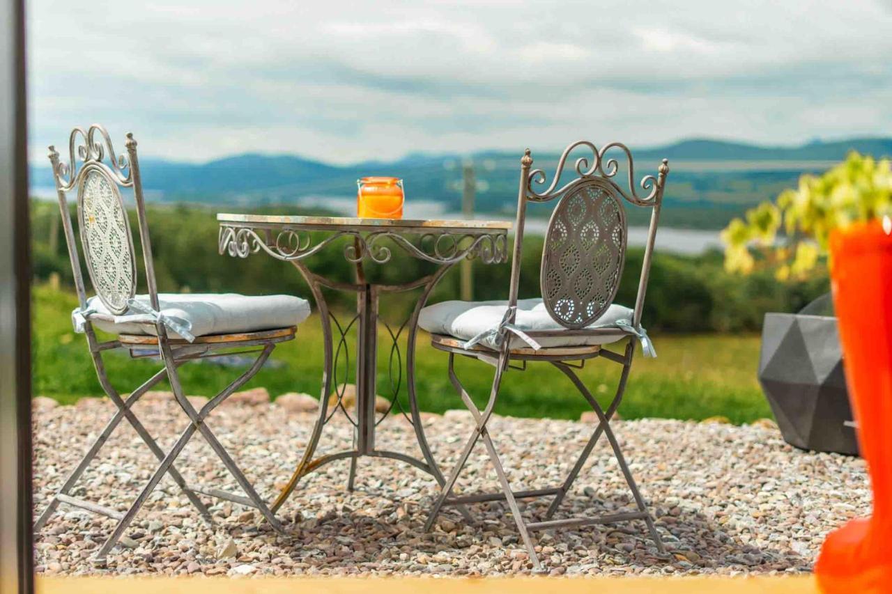 Oaklane Glamping Cabins ケンメア エクステリア 写真