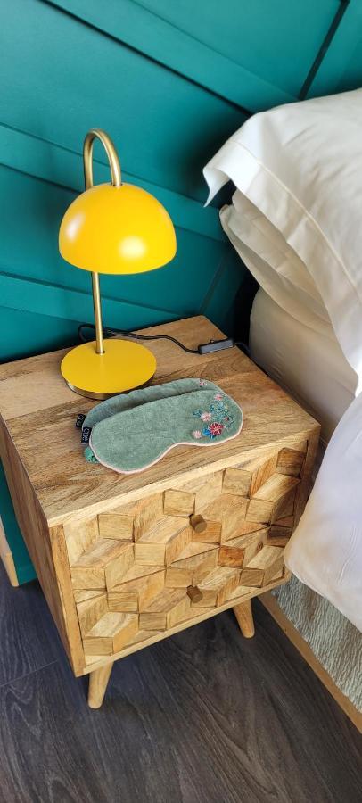 Oaklane Glamping Cabins ケンメア エクステリア 写真