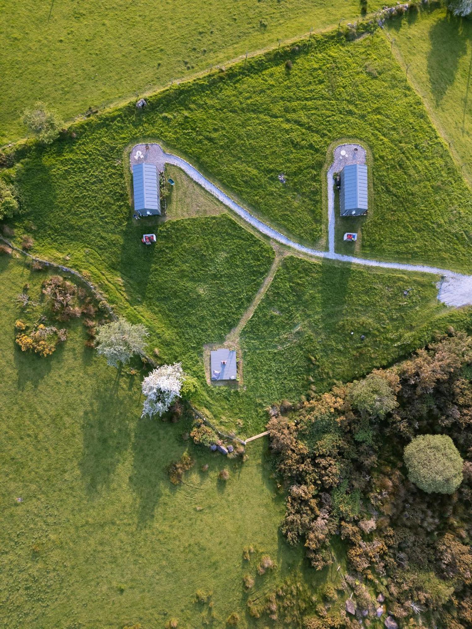 Oaklane Glamping Cabins ケンメア エクステリア 写真